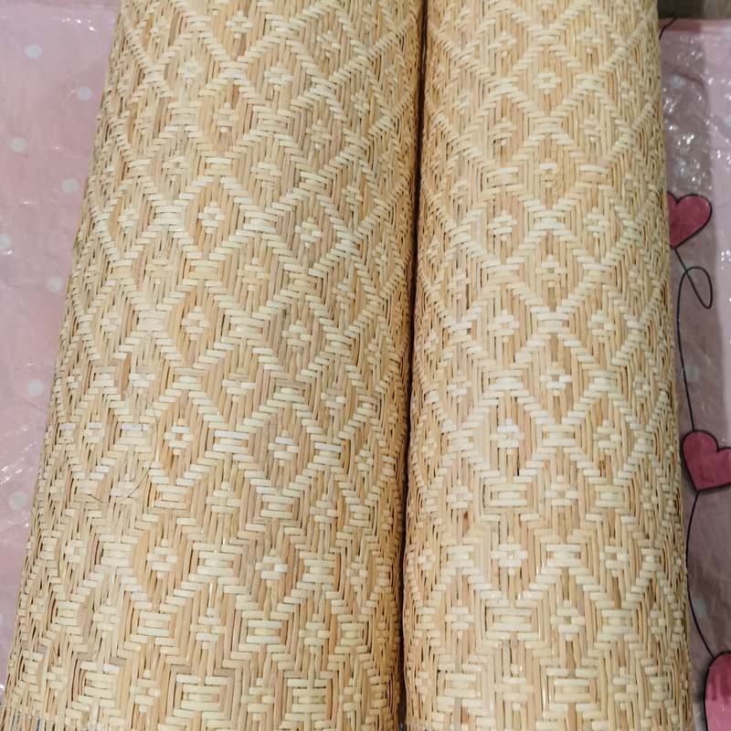 Diamond pattern rattan cane webbing roll – close-up detail (6)