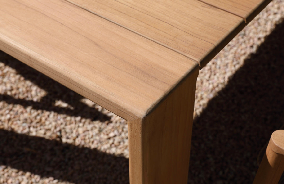 Paula solid teak slatted outdoor dining table for eight – close-up detail