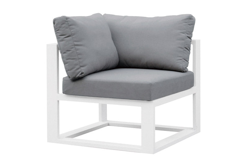 Belly XL extra-large aluminum outdoor sectional with armchair – another view