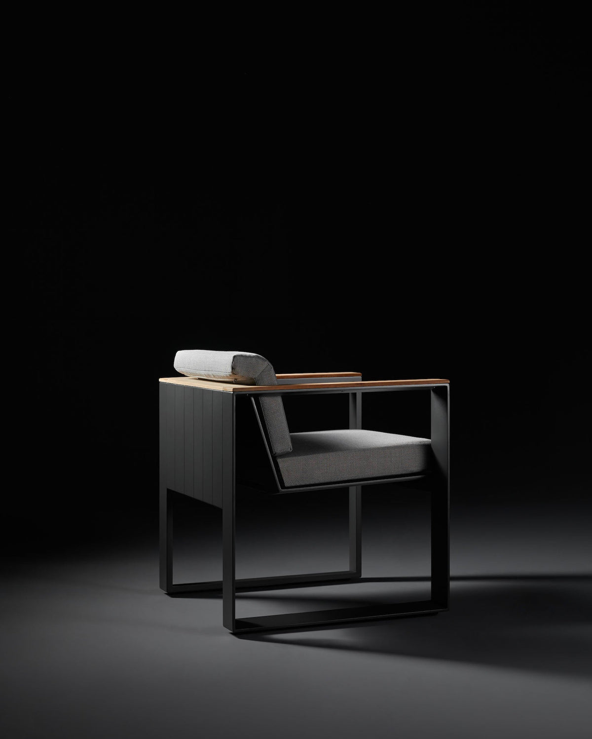 Armchair from the Sofy 6-seat slim aluminum and teak dining set