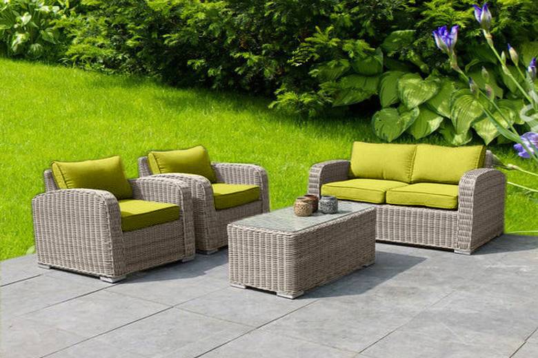 Genius olefin cushion cover set for Tara lounge set – shown outdoors (2)