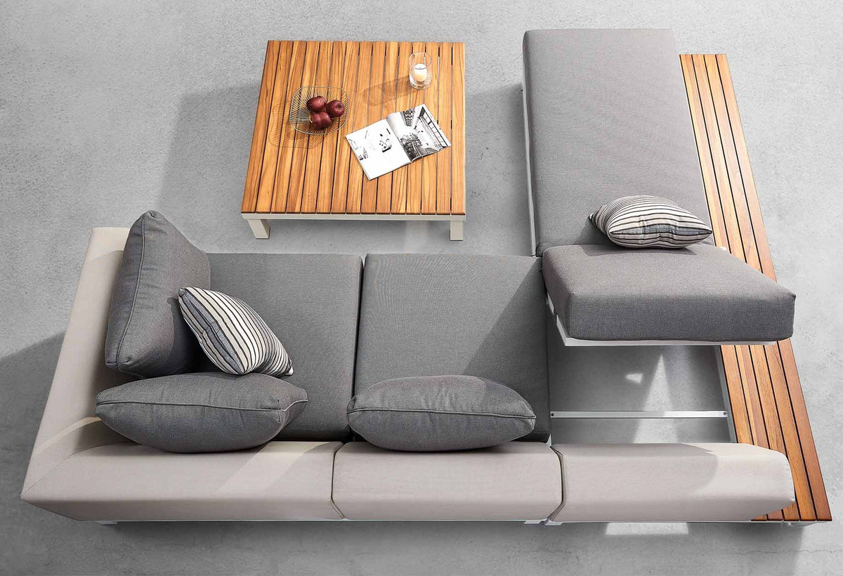 Orsy Mini white aluminum and teak 2-in-1 patio lounge set with sunbed – close-up detail