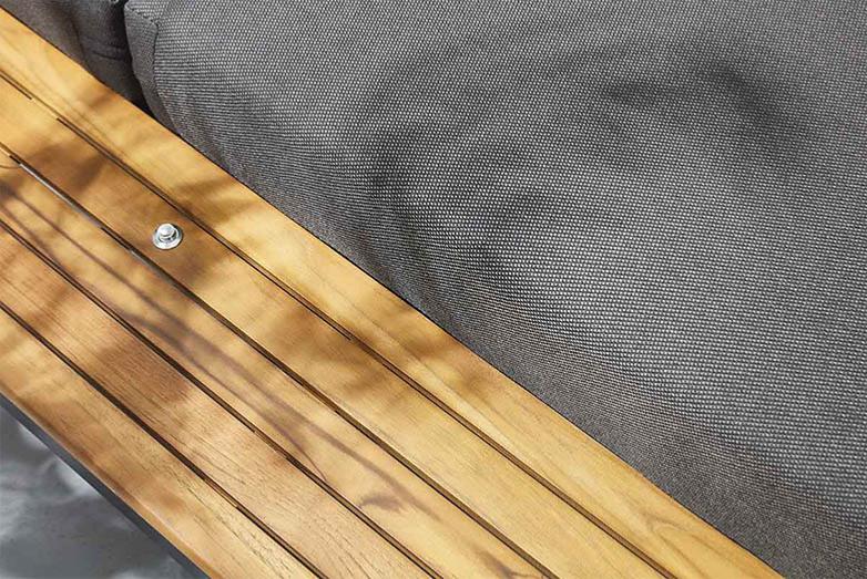 Orsy Mini white aluminum and teak 2-in-1 patio lounge set with sunbed – close-up detail (2)