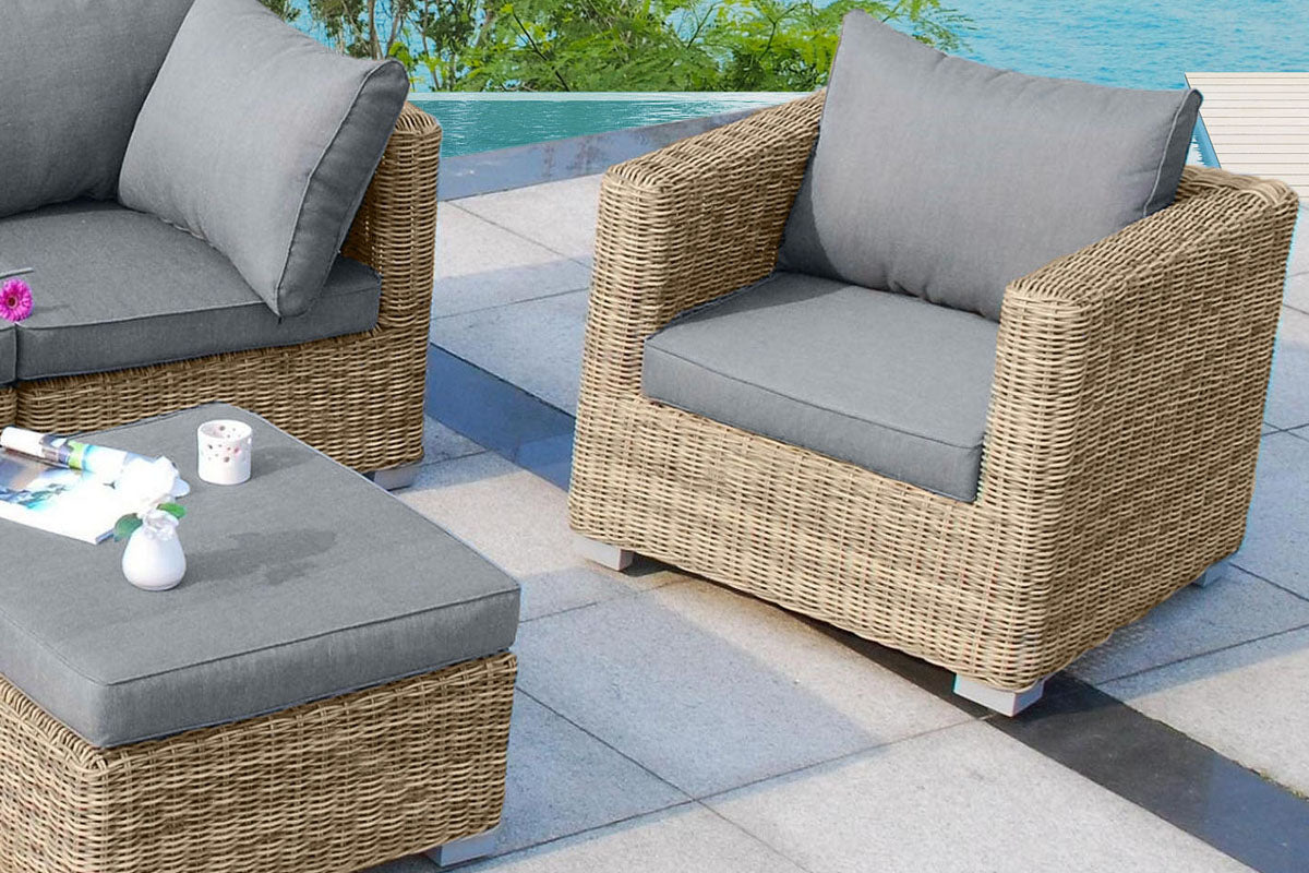 Philippine 8-seat round resin wicker sectional – shown outdoors (2)