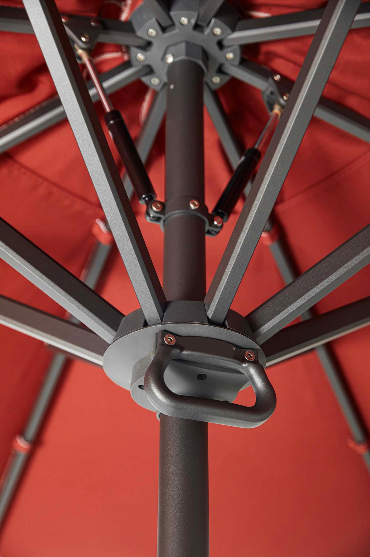 Loli red black aluminum patio umbrella, 2.75 x 2.75 m – close-up detail (2)