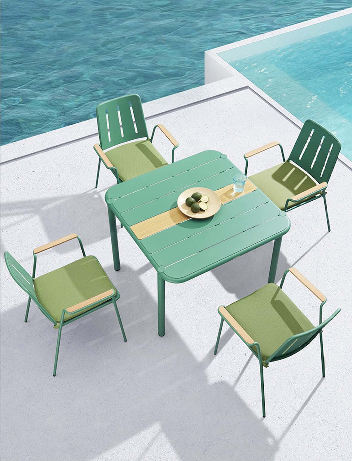 Sarran green rope cafe chairs, set of 4 – shown outdoors