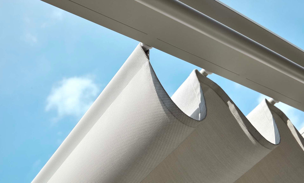 Olby aluminum and rope double pool bed with canopy – close-up detail (2)