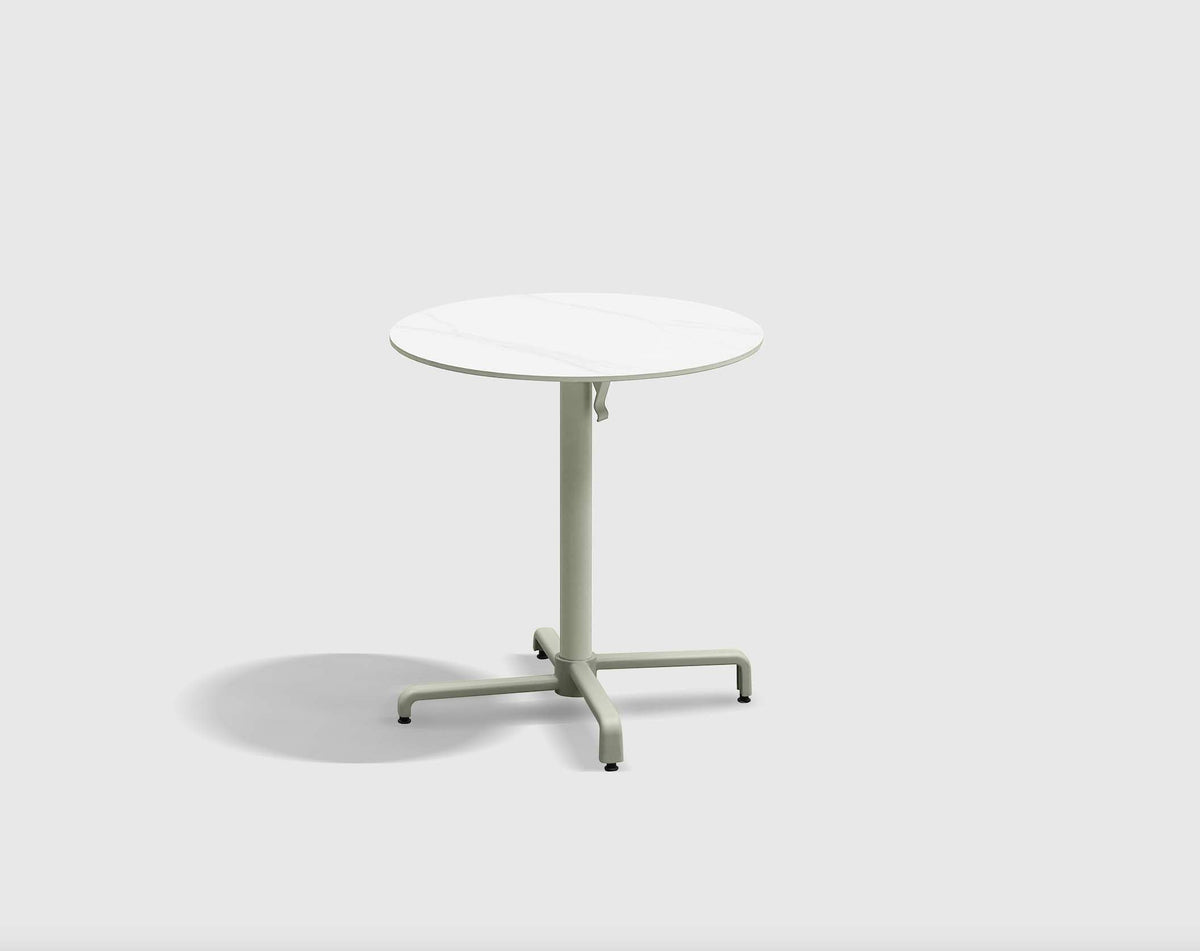 Sarran round aluminum bistro table