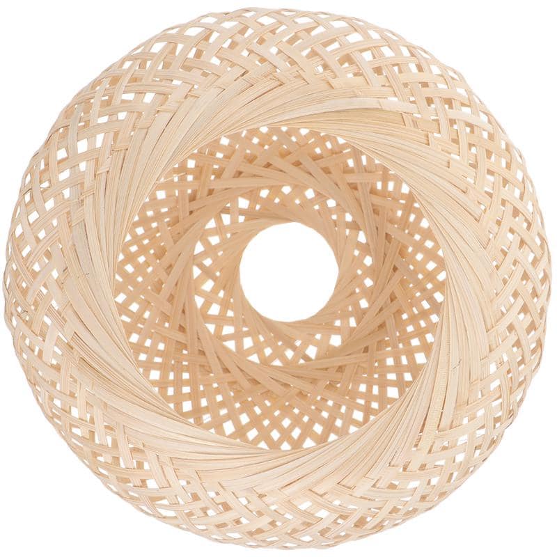 Rounded handmade rattan lamp shade with an airy mesh – close-up detail (2)