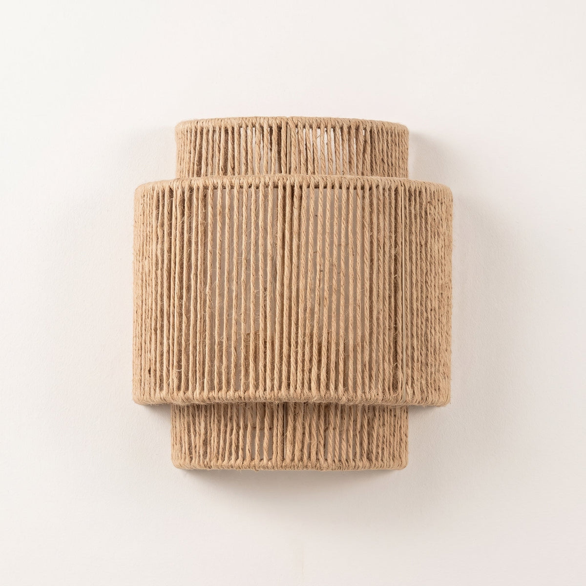 Two-tier braided hemp rope wall sconce casting light up and down