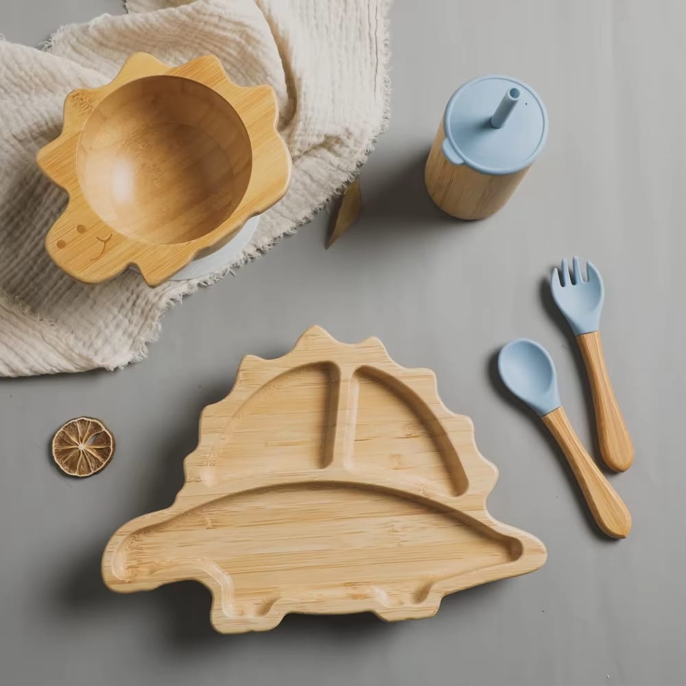 Dinosaur-shaped bamboo baby plate – multiple views (2)