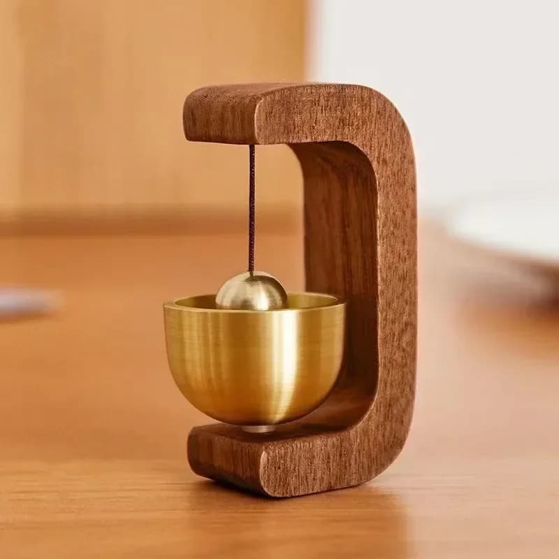Bamboo wall chime on a hand-braided hanger – close-up detail