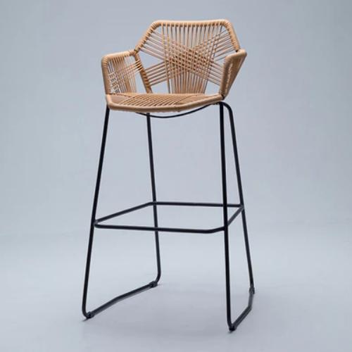 Beige synthetic rattan bar chair with matte black legs