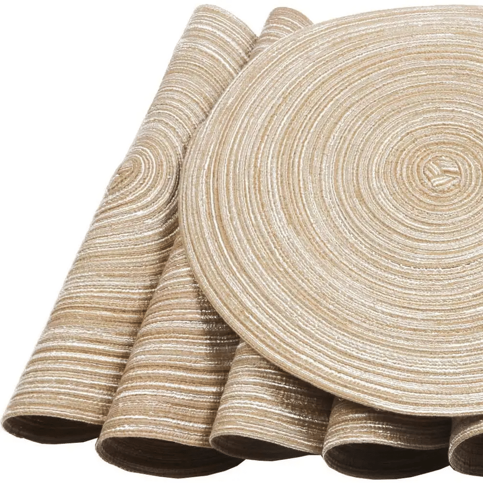 Set of six rattan-look woven placemats – close-up detail