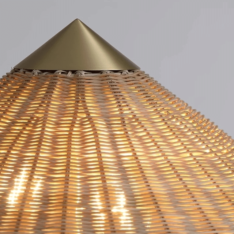 Minimalist wicker-look standing floor lamp with a slender silhouette – close-up detail