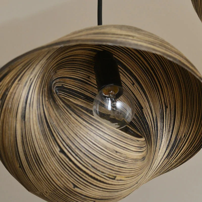 Rattan-look woven seashell chandelier – close-up detail