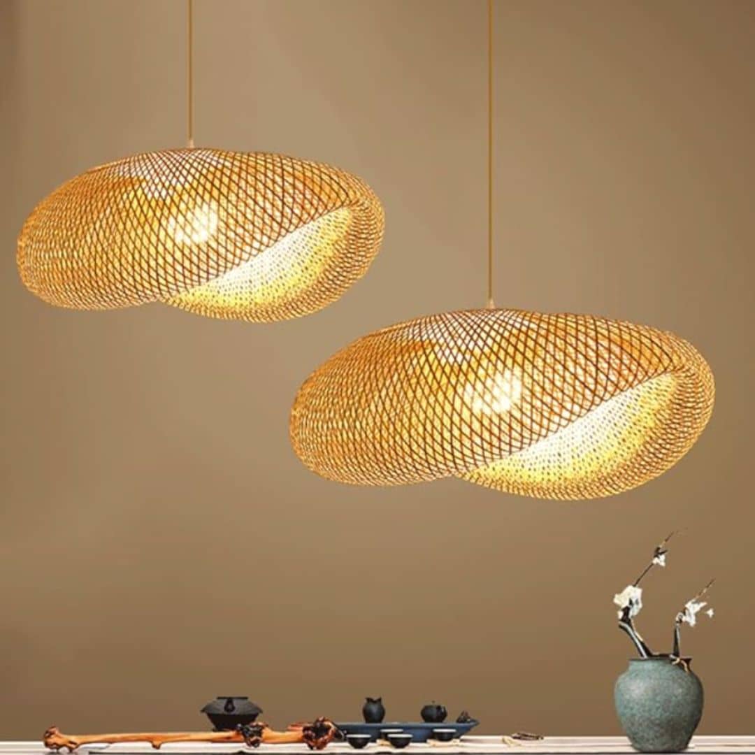 Wavy natural rattan chandelier with a golden tight weave