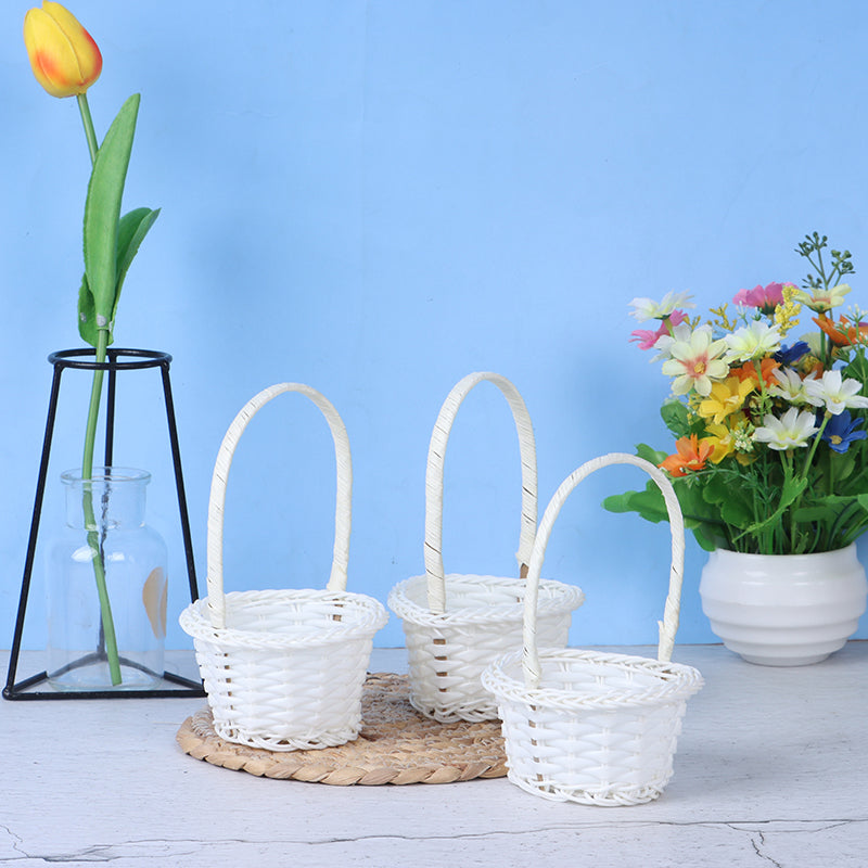 Mini matte white rattan planter – multiple views (2)