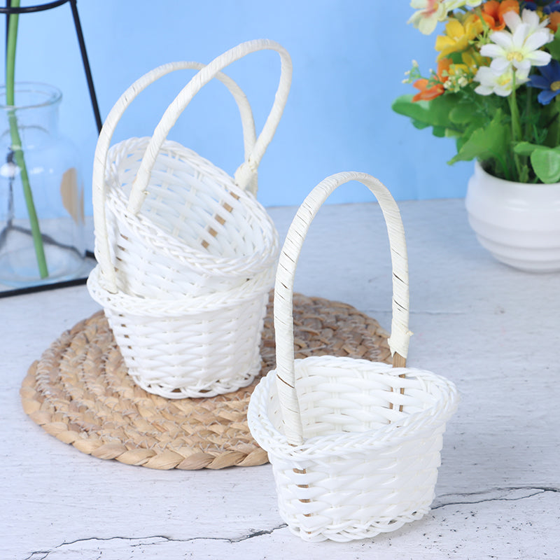 Mini matte white rattan planter – multiple views (3)