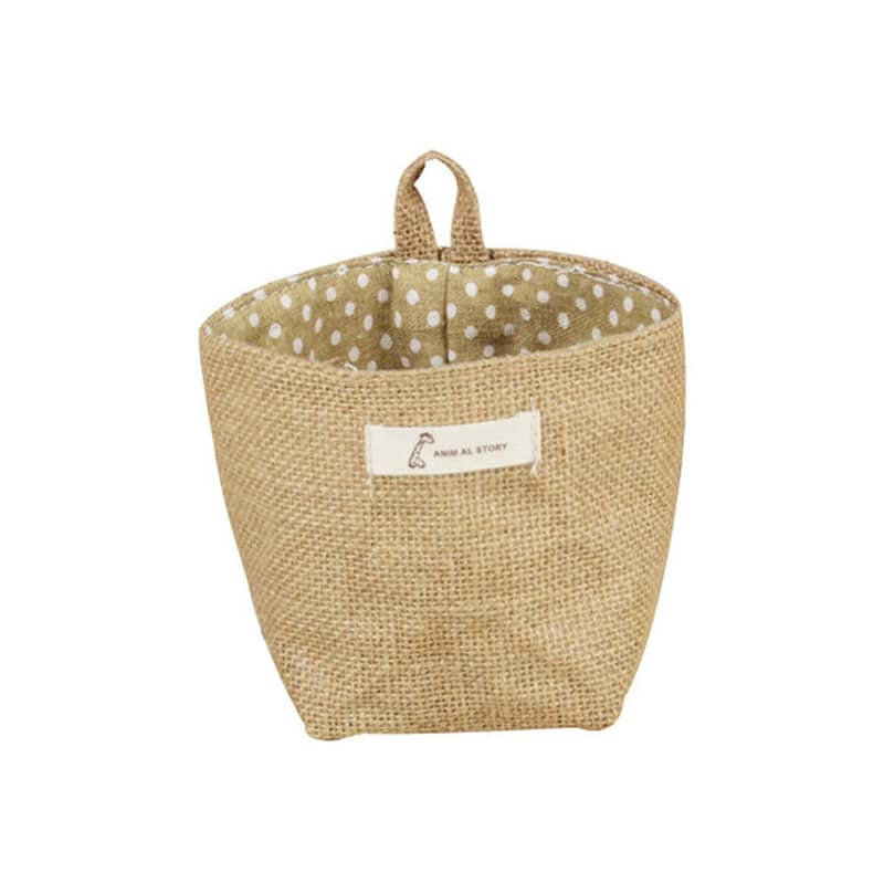 Hanging cotton and linen storage pocket with a reinforced handle – beige variant