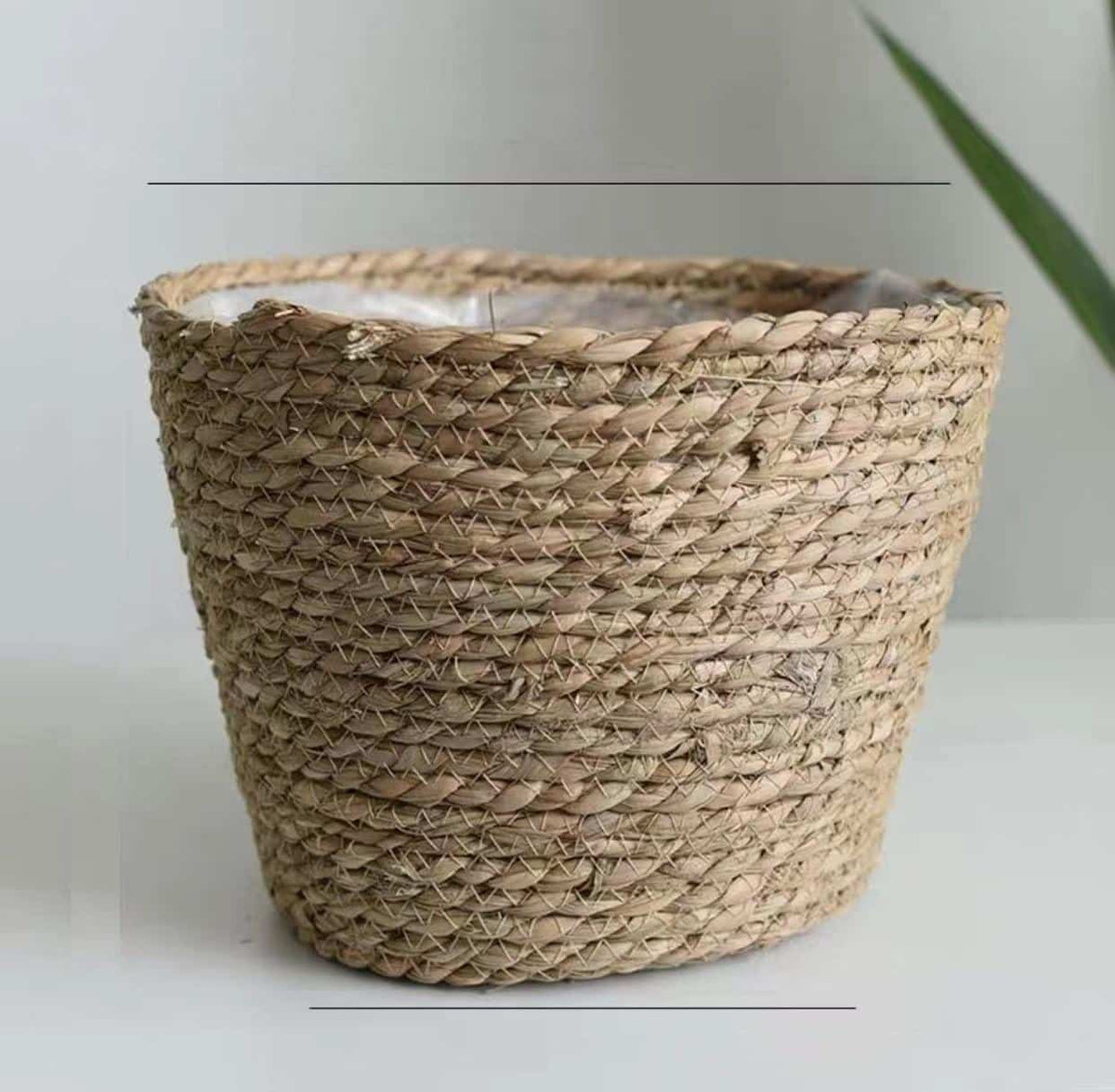Open-weave natural wicker basket for garden, flowers or laundry – without handles variant, another view
