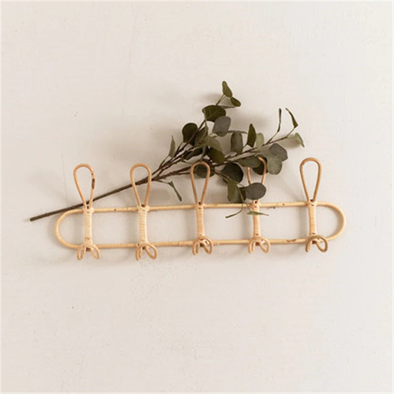 Natural rattan round wall rack with five hooks – another view