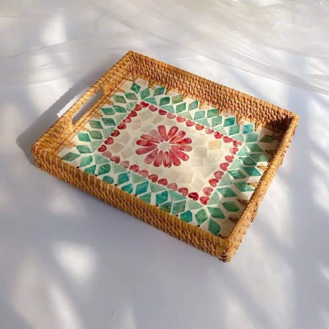 Rectangular rattan tray with a bright red floral base – M variant, another view