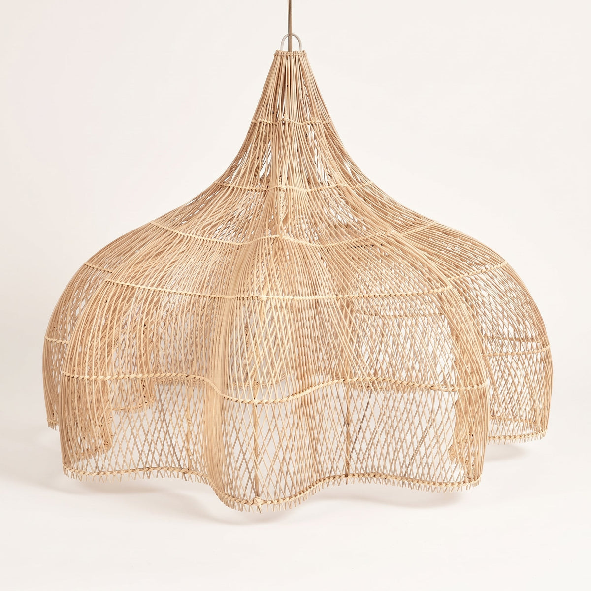Large rattan pumpkin pendant light