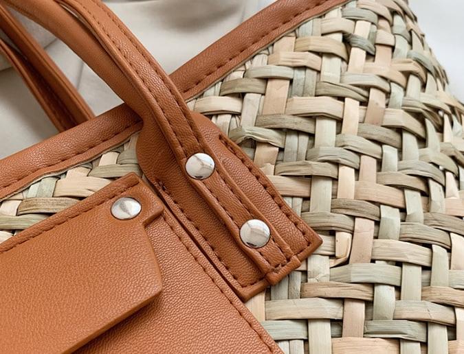 Large handmade brown straw summer tote – close-up detail