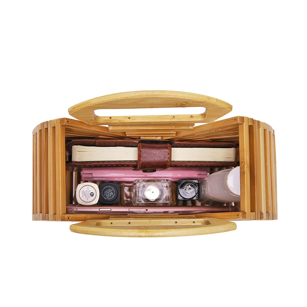 Round sanded wood handbag – close-up detail
