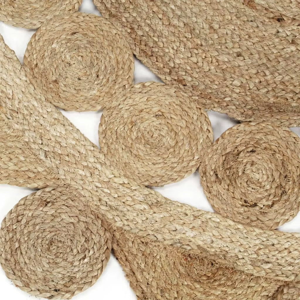 Geometric woven natural fiber rug – close-up detail