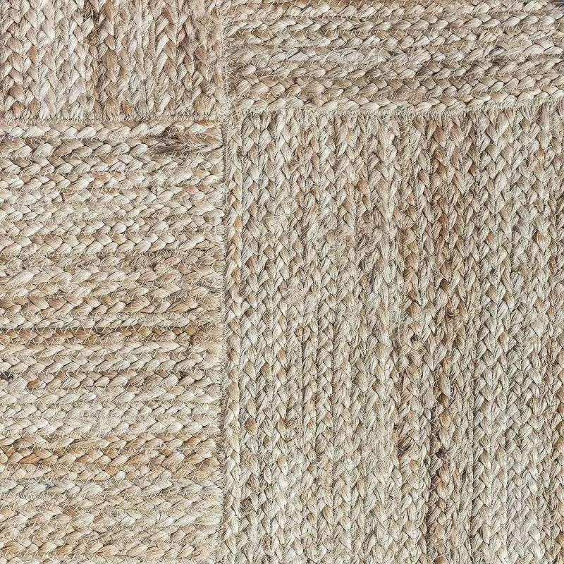 Rustic striped wicker-look woven rug in warm beiges – close-up detail (3)