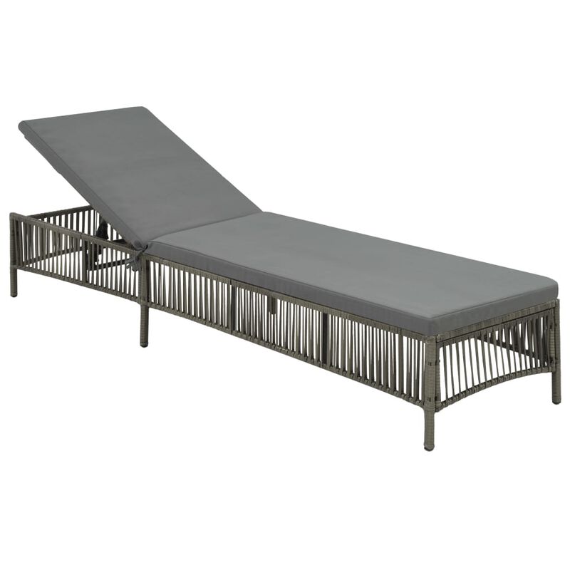 Gray PE rattan sun lounger with a cushion