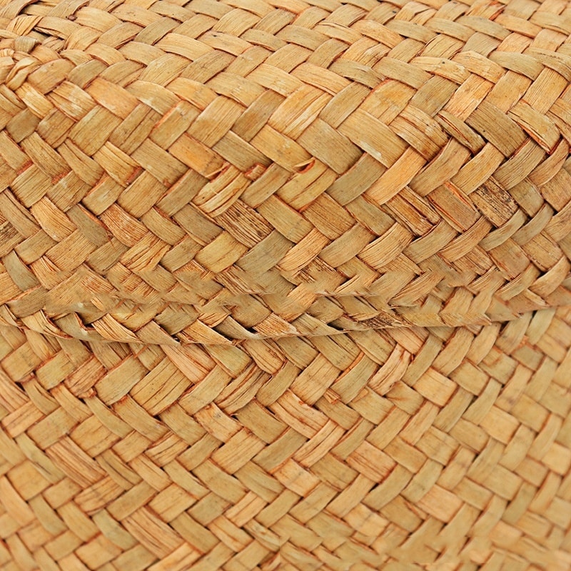 Open woven storage basket – close-up detail