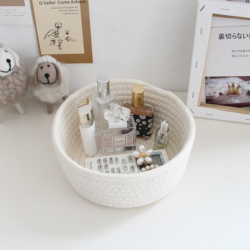 Nordic round cotton rope basket with handles – white variant, another view
