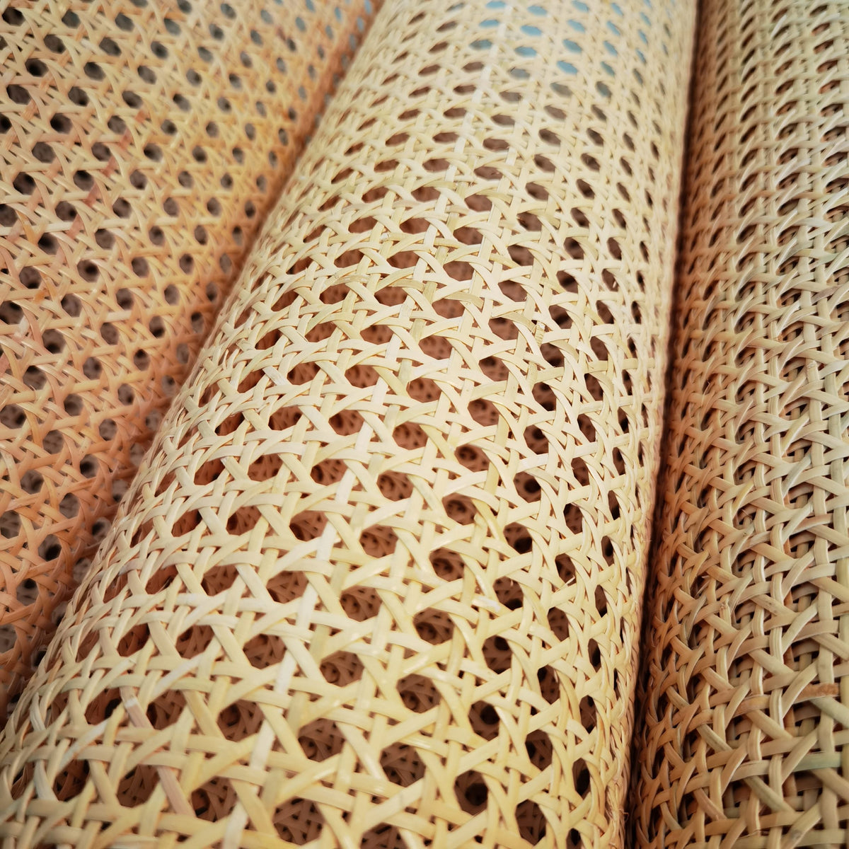 Golden round mesh rattan cane webbing roll – close-up detail (3)