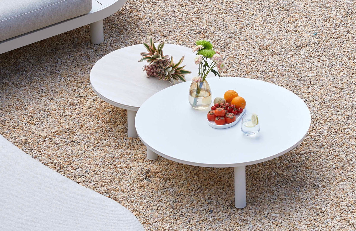 Alba white aluminum corner sofa set with ceramic and aluminum coffee tables – shown outdoors (5)