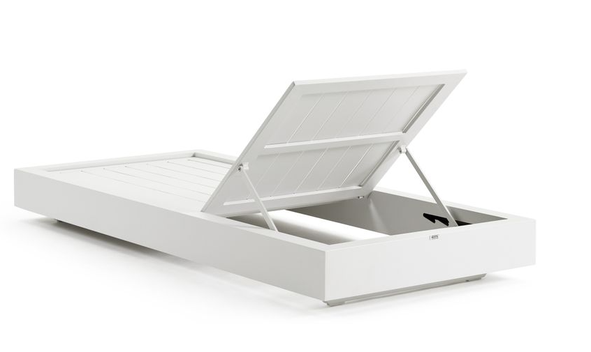 Como Bed white aluminum sunbed with high-density mattress – another view