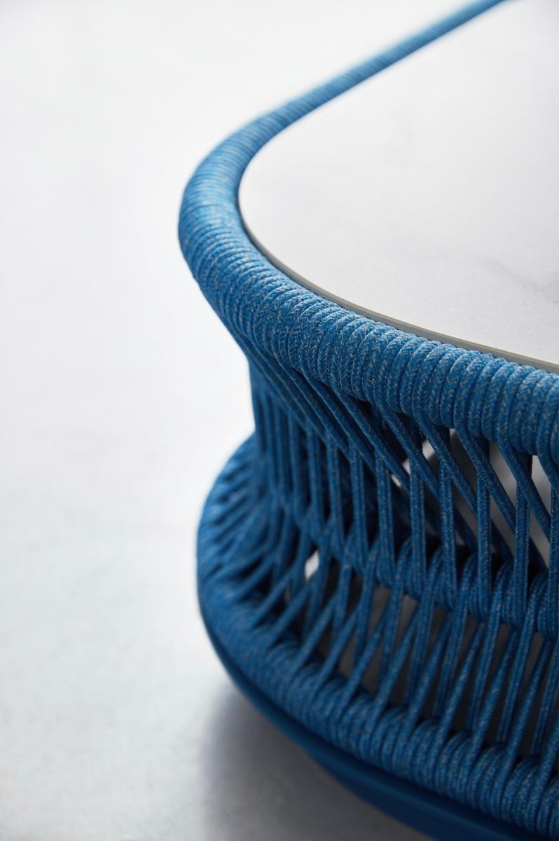 Laska curved blue rope outdoor corner sofa set with ceramic coffee table – close-up detail (2)