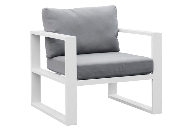 Belly XL extra-large aluminum outdoor sectional with armchair – another view (2)