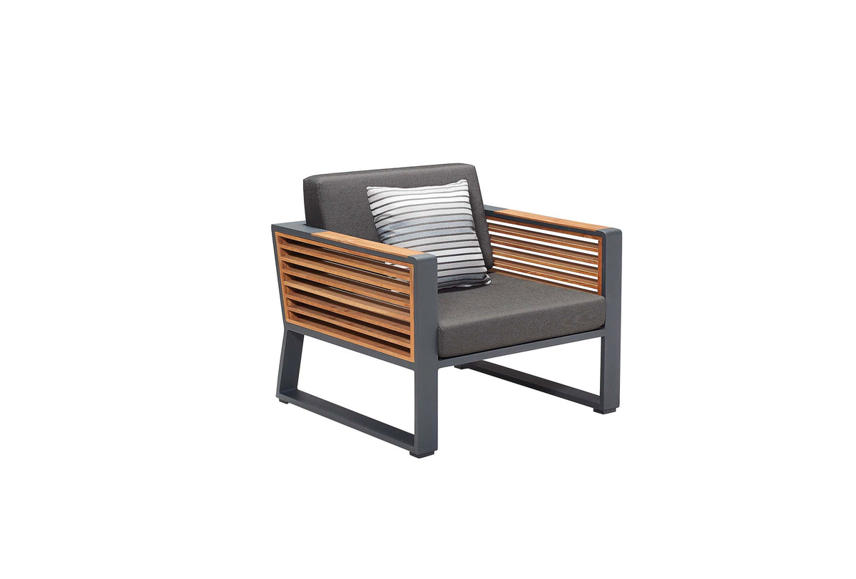 Armchair from the Cofy Bis aluminum patio set with teak and aluminum coffee table with drink cooler – another view