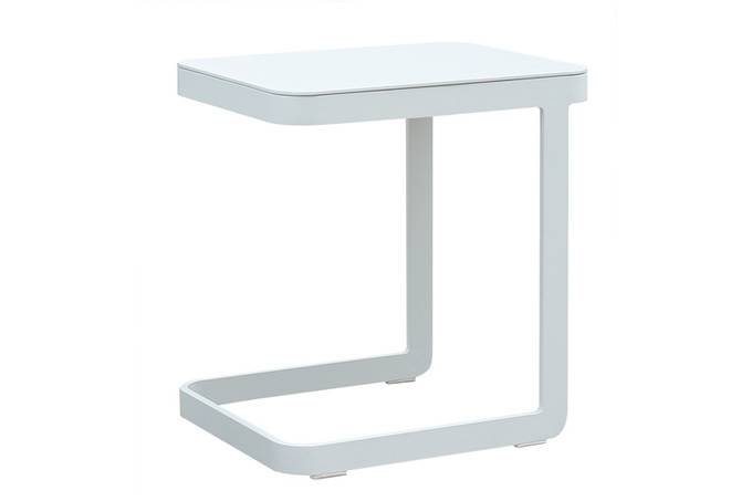 Como white and gray chaise lounge set of two with coffee table – another view