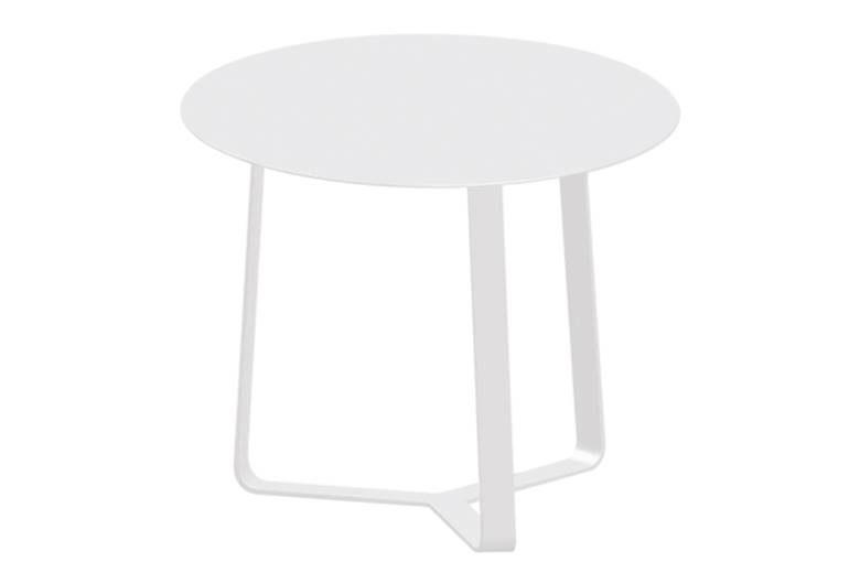 Sully white aluminum pool lounge chairs, set of 2 with round table – another view