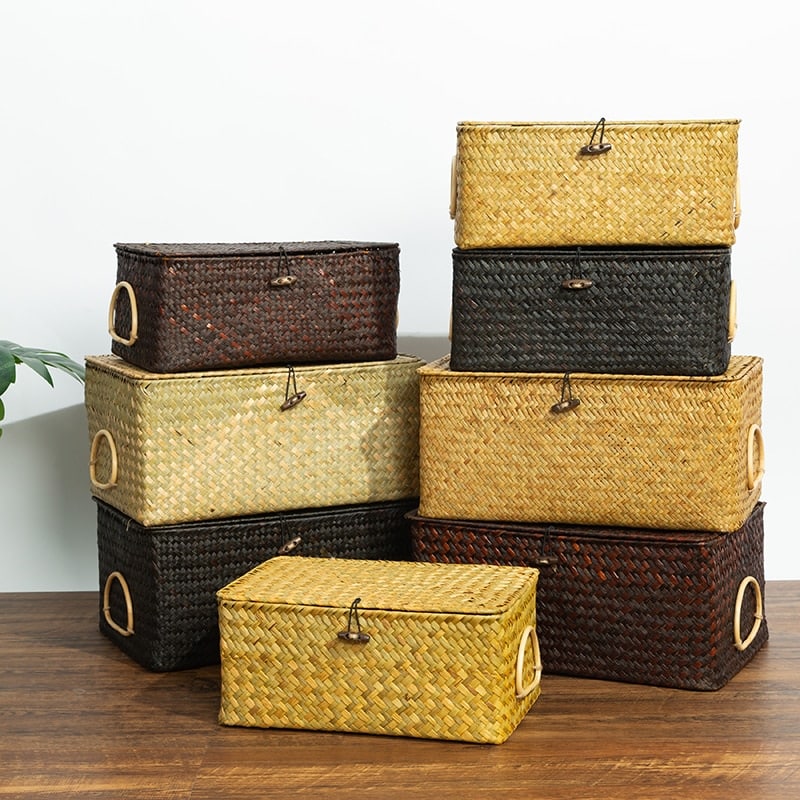 Rectangular rattan storage box with an attached handle – multiple views (3)