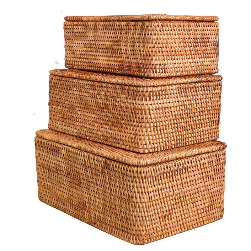 Hand-braided rattan toy chest with a lid – multiple views (2)