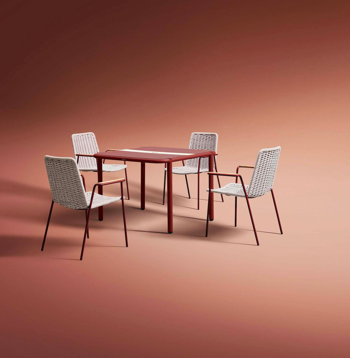 Sarran red square aluminum restaurant table