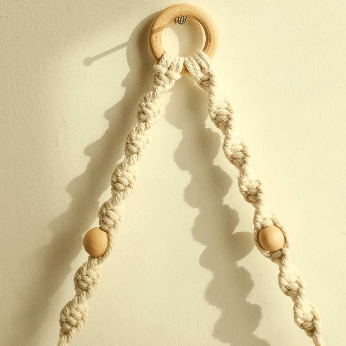 Boho hanging wood shelf suspended by hand-knotted macramé – close-up detail (2)