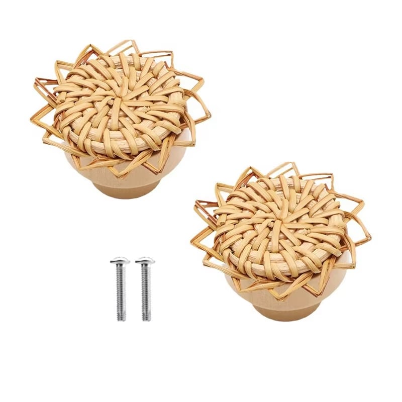Set of two flower-shaped rattan drawer knobs – another view (2)