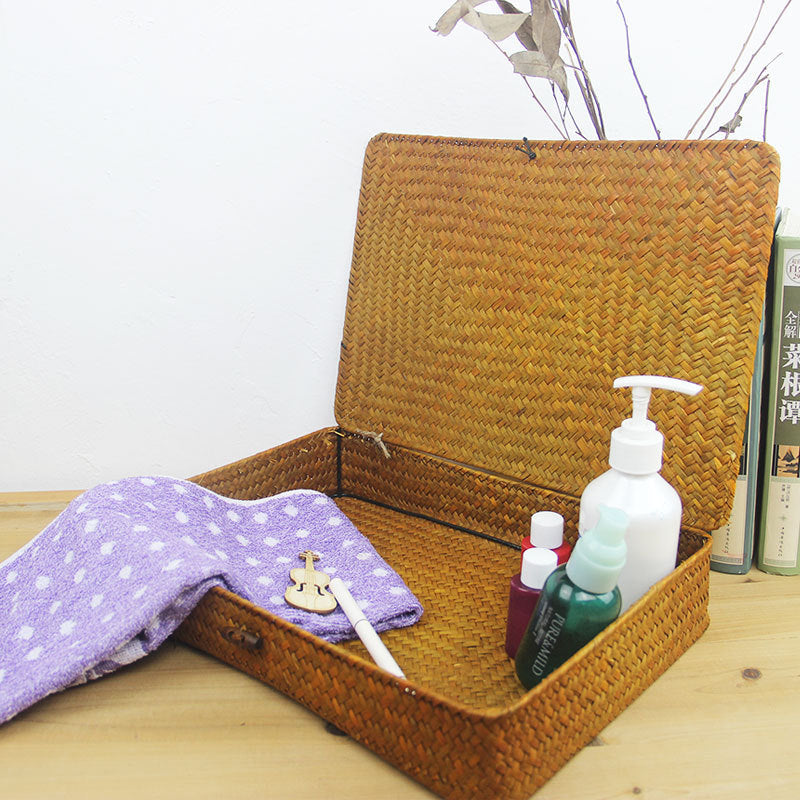 Low flat storage trunk in light natural rattan – another view