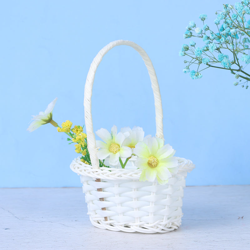 Mini matte white rattan planter – oval variant